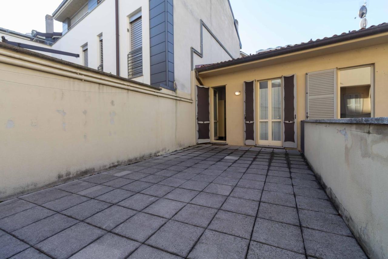 Galleria Roma Apartment - Affitti Brevi Italia Lecco Eksteriør bilde