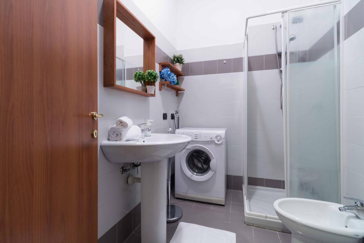 Galleria Roma Apartment - Affitti Brevi Italia Lecco Eksteriør bilde