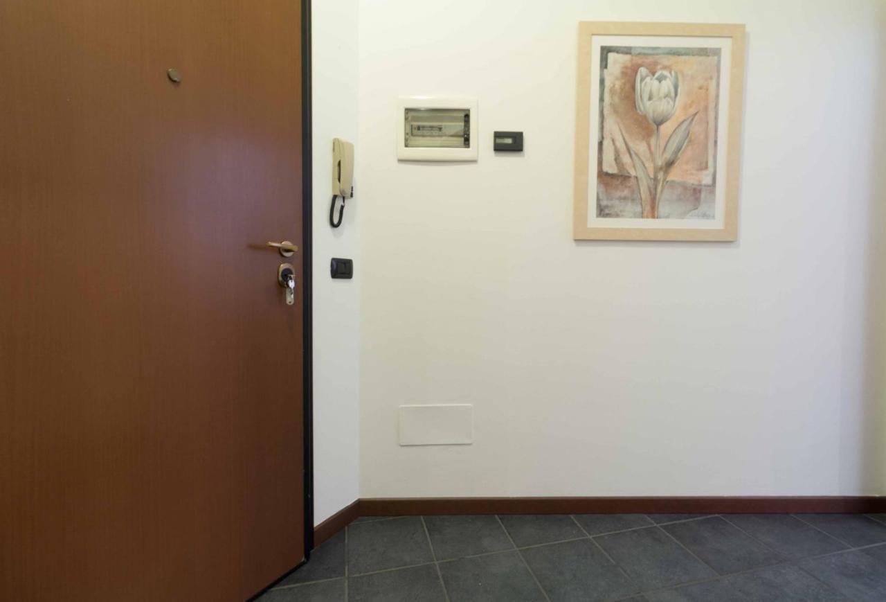 Galleria Roma Apartment - Affitti Brevi Italia Lecco Eksteriør bilde
